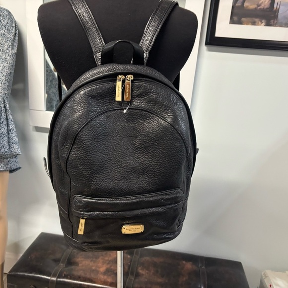 ❤️Michael Kors Large Pebbled Leather Travel Backpack - Picture 2 of 9